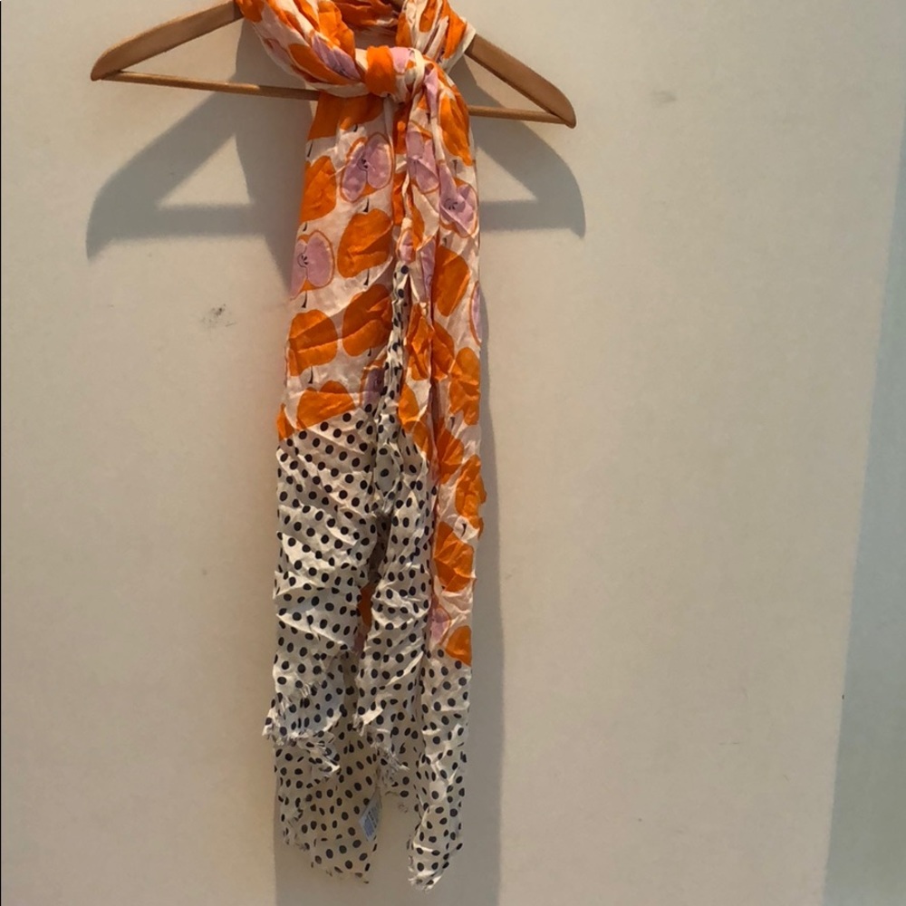 Boden scarf